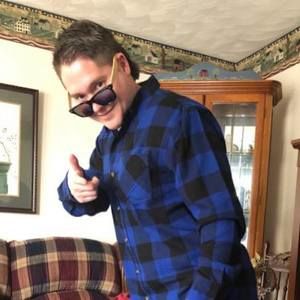 Meet your Posher, Eric